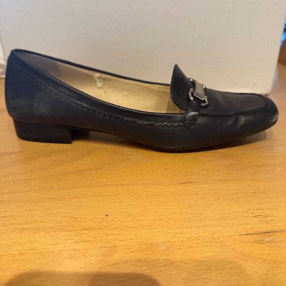 AK Anne Klein iFlex Leather Loafer - 8.5 - Picture 3 of 7
